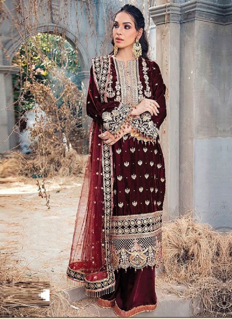 Dinsaa anaya 1 Heavy Festive Wear Wholesale Pakistani Salwar Suits